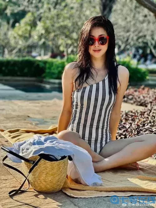 ŮVIP1286̽Ѱ