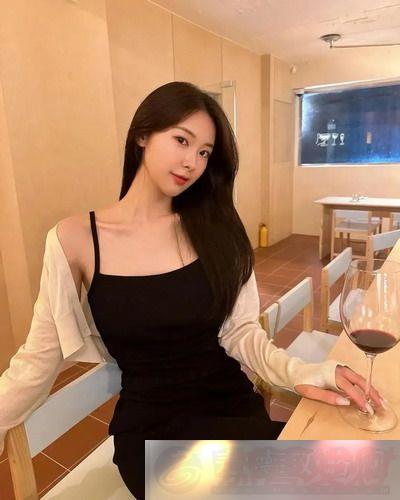ɫ18K1.8.35MBMBѡָܿϣɫ-鱦˽㿴ƽ𱳺