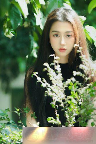 ӱ߲ѸӰٴߣӰԣͷֱһ鱩